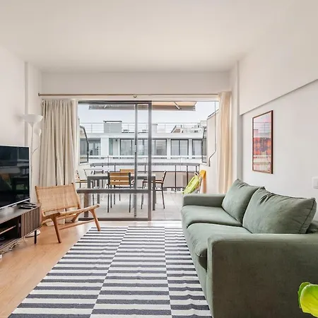 Gallarija Caparica * كوستا دا كاباريكا