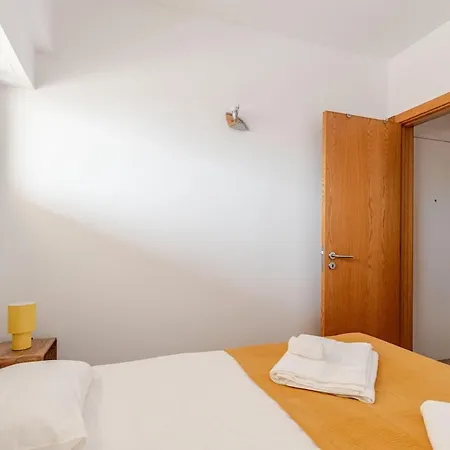 House With Pool Apartment Costa da Caparica